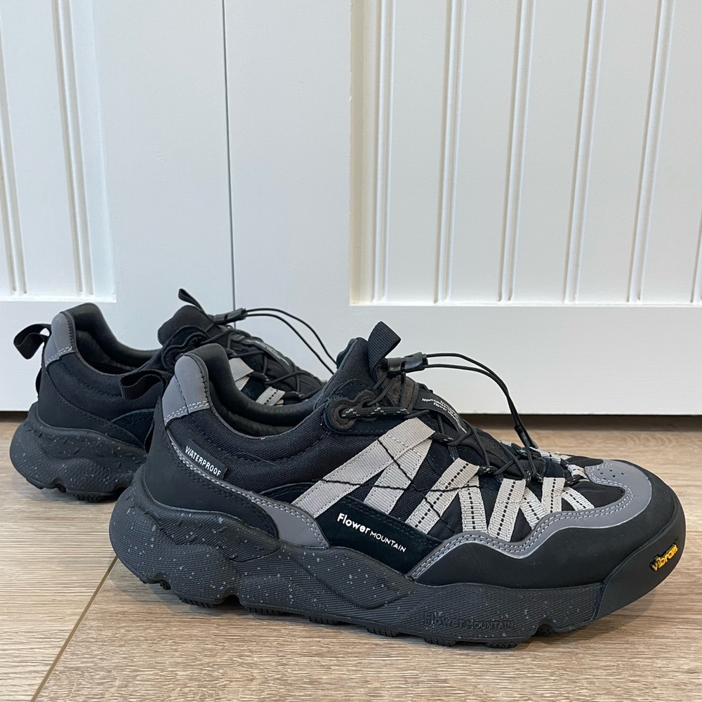 Never Worn - Flower Mountain Iwano 2 Waterproof Sneaker